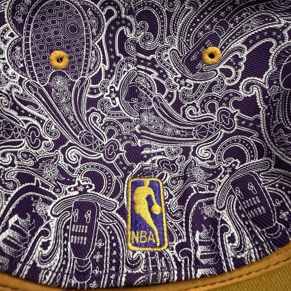 Los Angeles Lakers Adidas Fitted Hat Size 7 3/4 7.25 AOP Paisley All Over Print - Picture 5 of 16